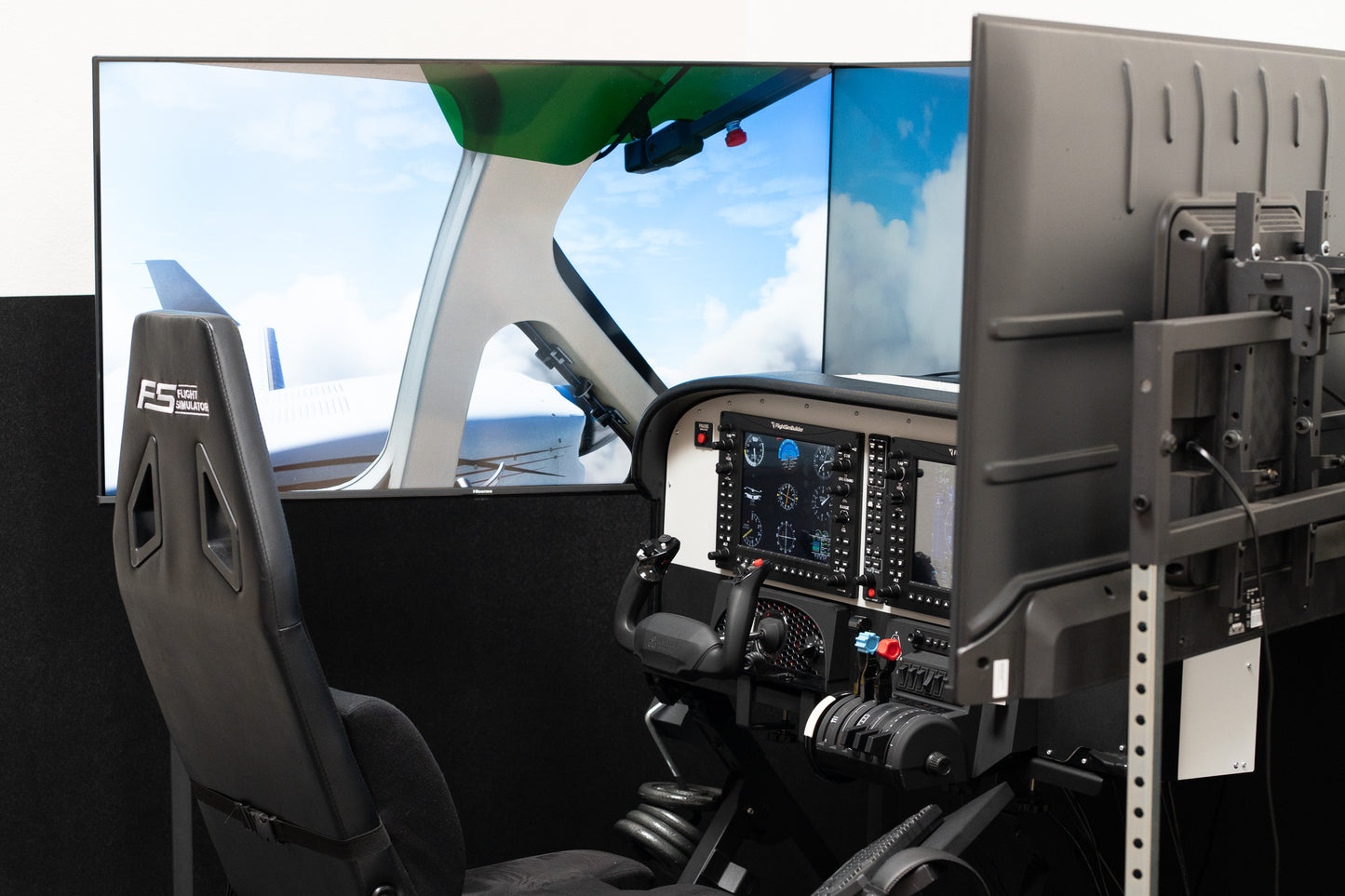 FlightSimBuilder G1000 Multi-Profile Simulator